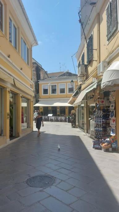 Old Port View Apartment, Διαμέρισμα Στο Κέντρο 2 Υπνοδωματίων Corfu  Exteriér fotografie